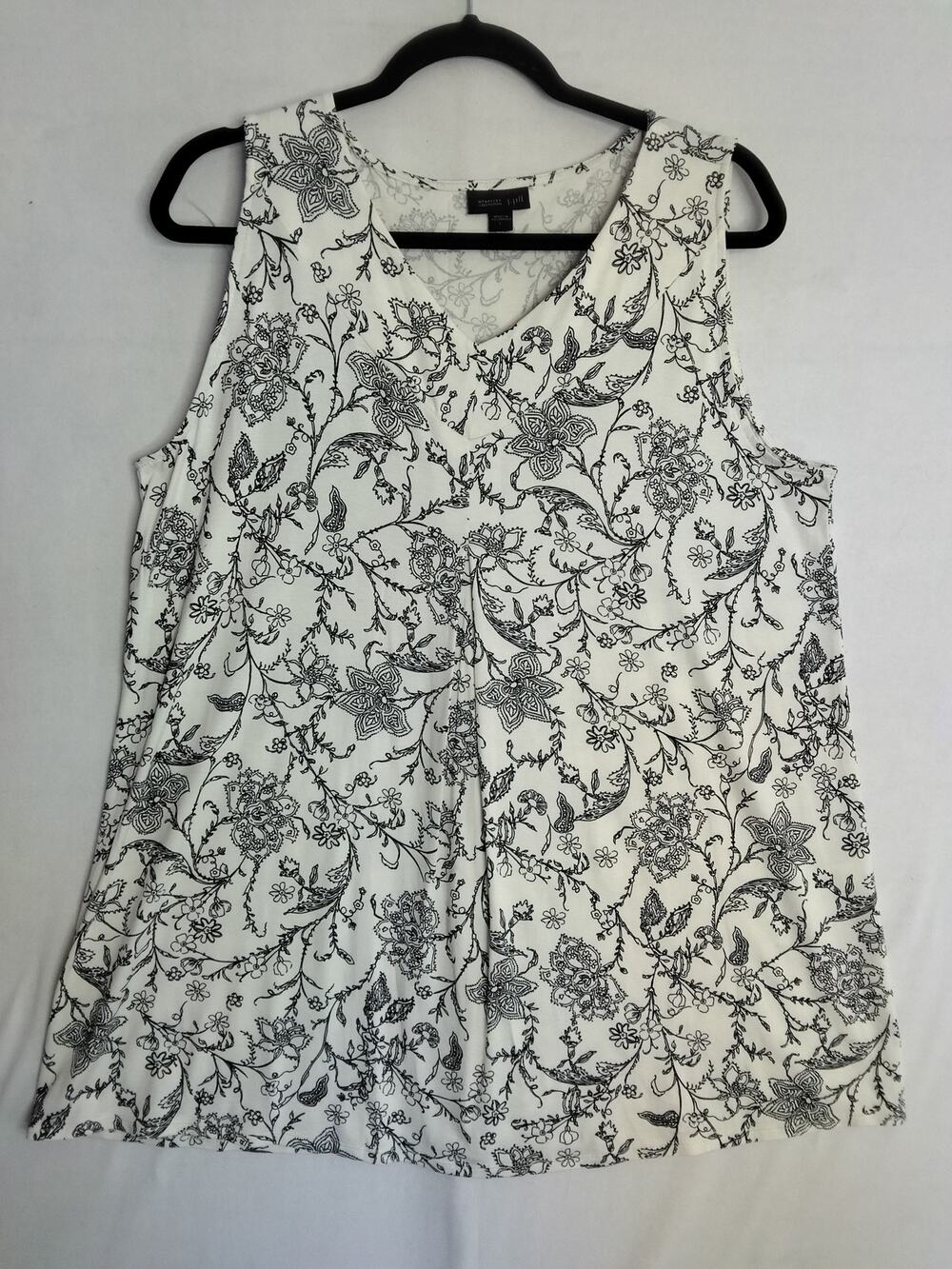 J.Jill Wearever Collection Sz L V Neck Tunic Black White Floral Boho